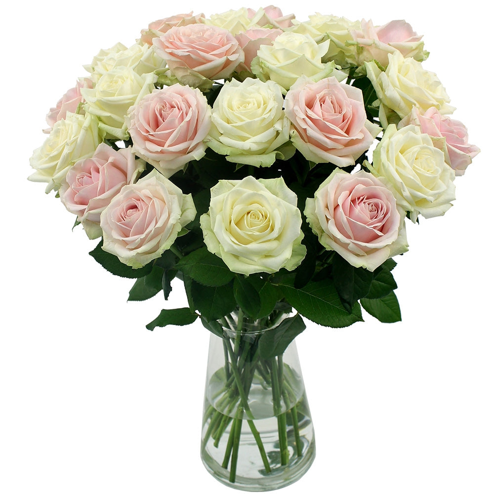 Bouquet Great Bloemy Hellrosa Rosen und cremefarbene Rosen