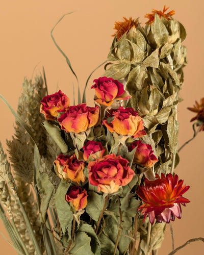 DIY -Markt für trockene Bouquet orange